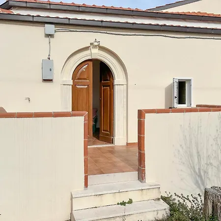 4 Bedroom Pet Friendly In Holiday home