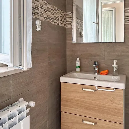 4 Bedroom Pet Friendly In Casa vacanze